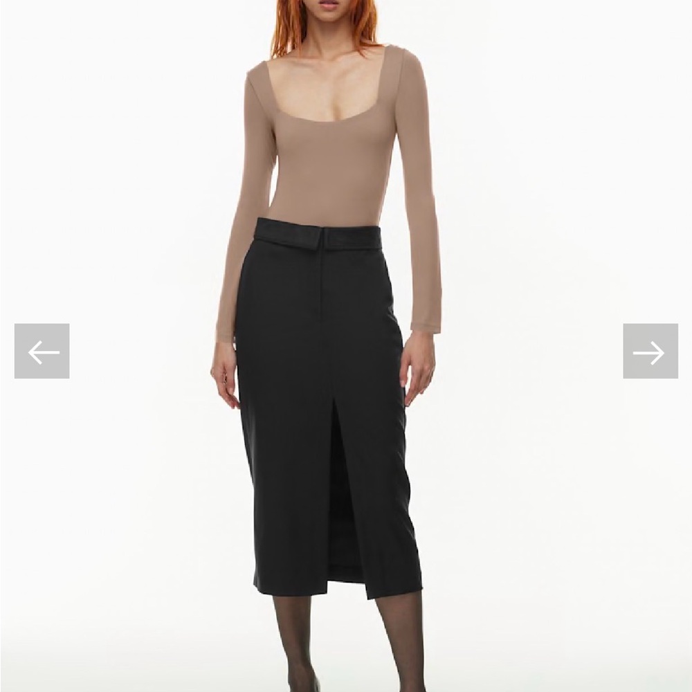 Aritzia Babaton Square Neck Bodysuit